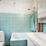 Holiday home Amazing In With Wifi Ronne