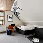 Amazing In With Wifi Holiday home