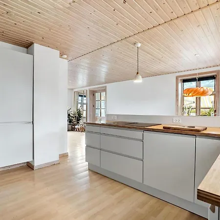Amazing In With Wifi Holiday home Ronne