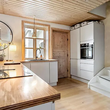 Amazing In With Wifi Holiday home Ronne